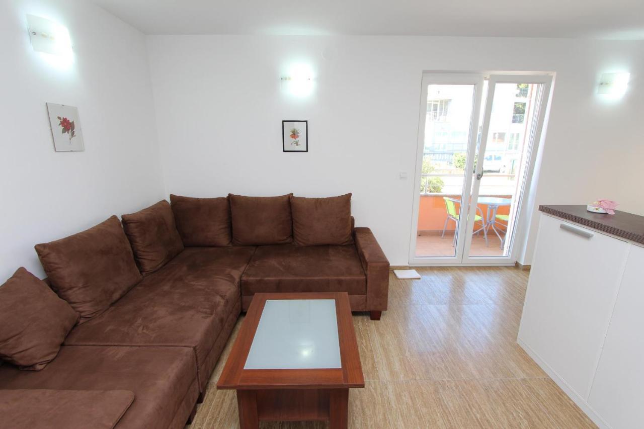 Apartments Hanna Rovinj Bagian luar foto