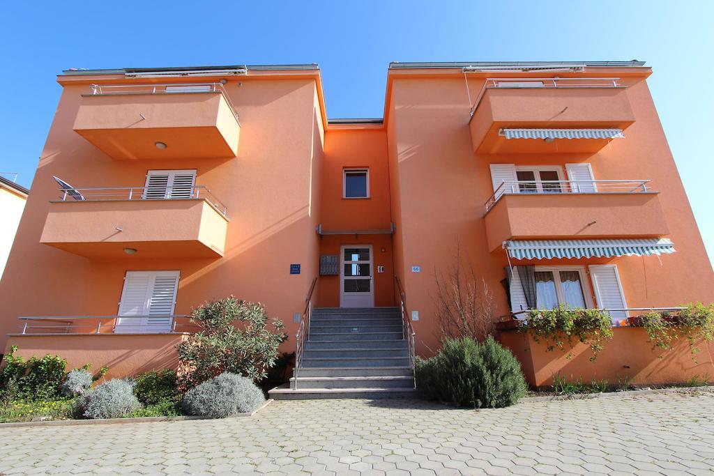 Apartments Hanna Rovinj Bagian luar foto