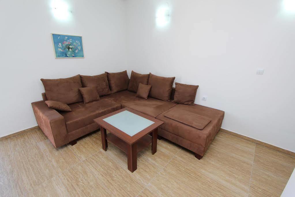 Apartments Hanna Rovinj Bagian luar foto